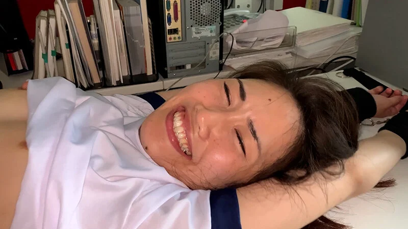 くすぐり 腋 脇 拘束 体操服 ブルマ みなみ